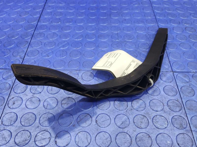 2004 Ford Explorer Pedal Assembly