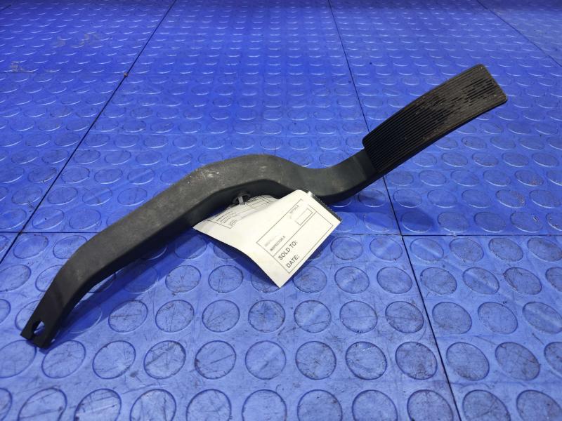 2004 Ford Explorer Pedal Assembly