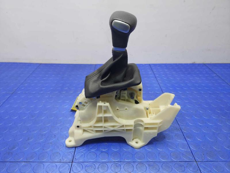 2018-2023 Kia Rio CVT Automatic Transmission Shifter Assembly OEM 46700H9110