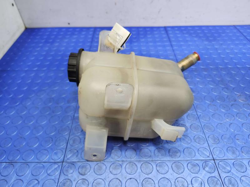 2011 Ford Edge Coolant Recovery Bottle