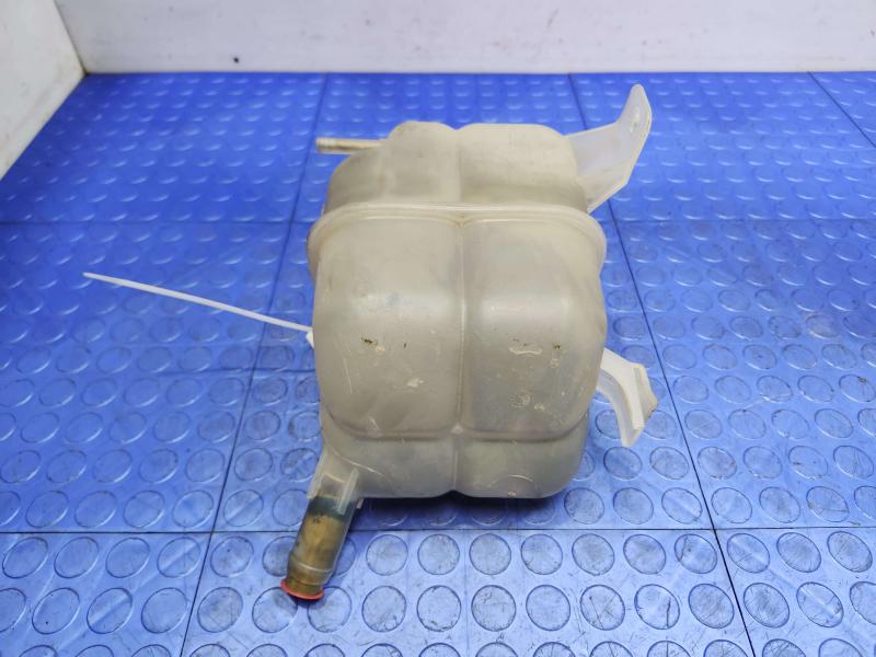 2011 Ford Edge Coolant Recovery Bottle