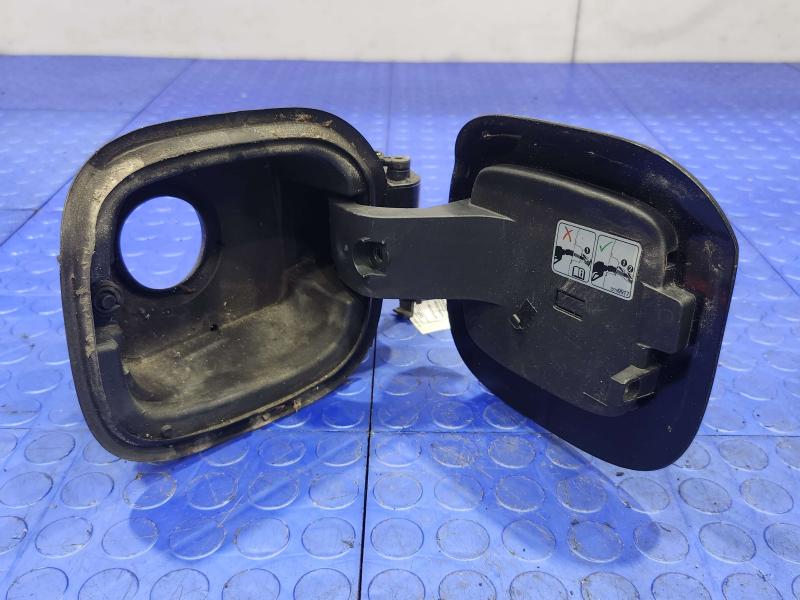 2017 Chevrolet Malibu Fuel Tank Door