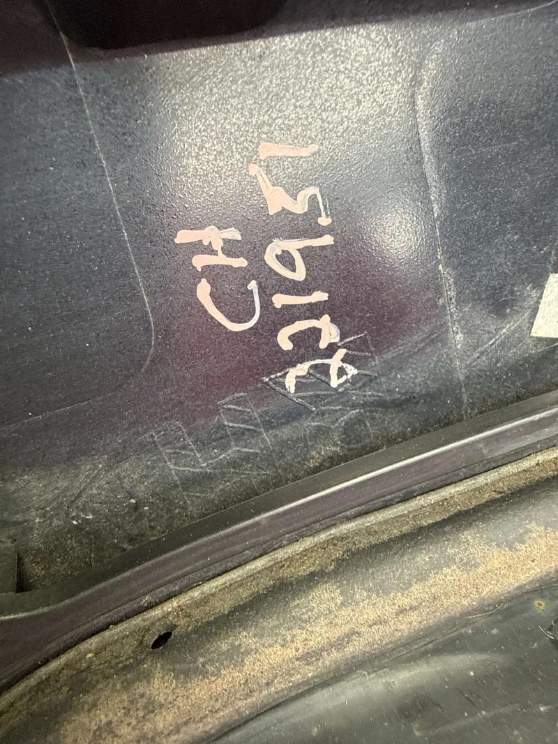 2006 Jeep Commander Fender Flare