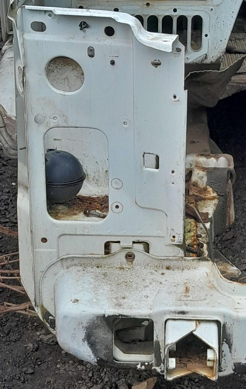 2002 Dodge B3500 Radiator Support