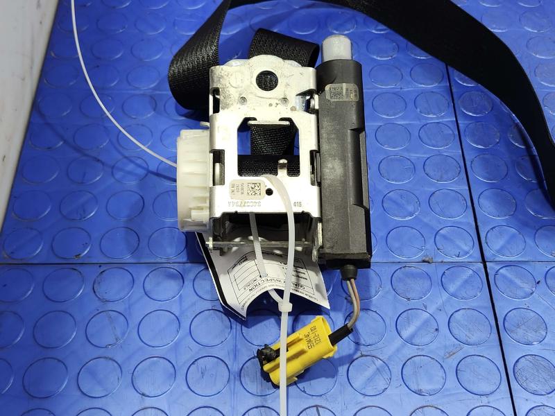 2012 Dodge Grand Caravan Front Seat Belt