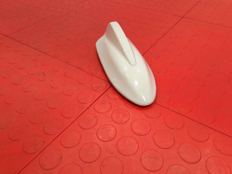 2010-2017 Volvo XC60 Radio Antenna Mast Assembly White 614 OEM 31260607