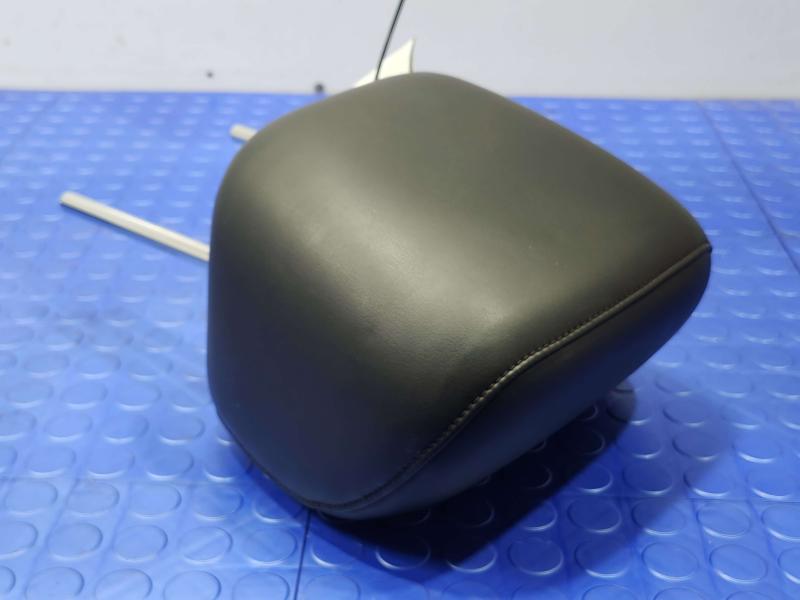 2011 Infiniti QX56 Headrest