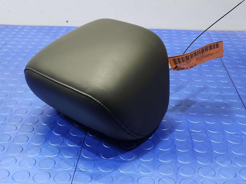 2011 Infiniti QX56 Headrest