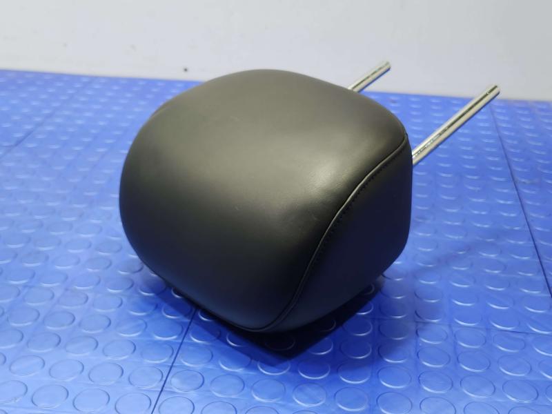 2011 Infiniti QX56 Headrest