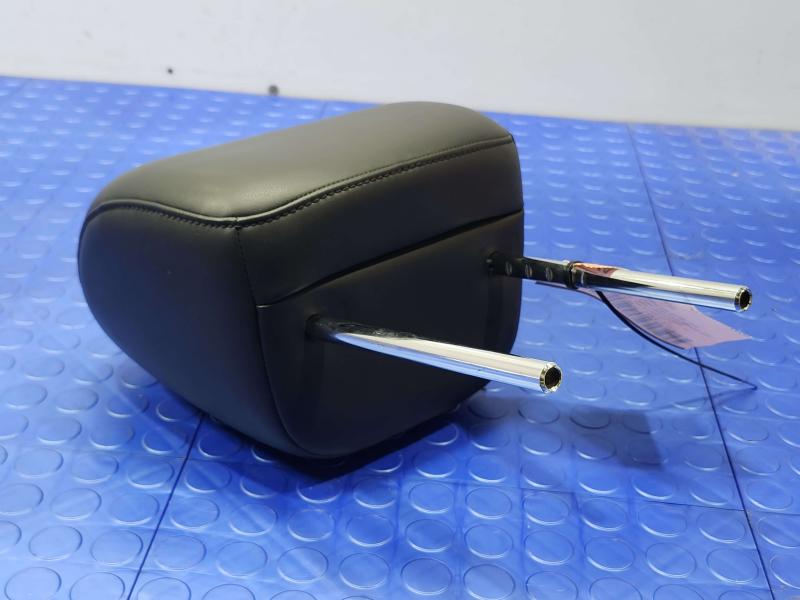 2011 Infiniti QX56 Headrest