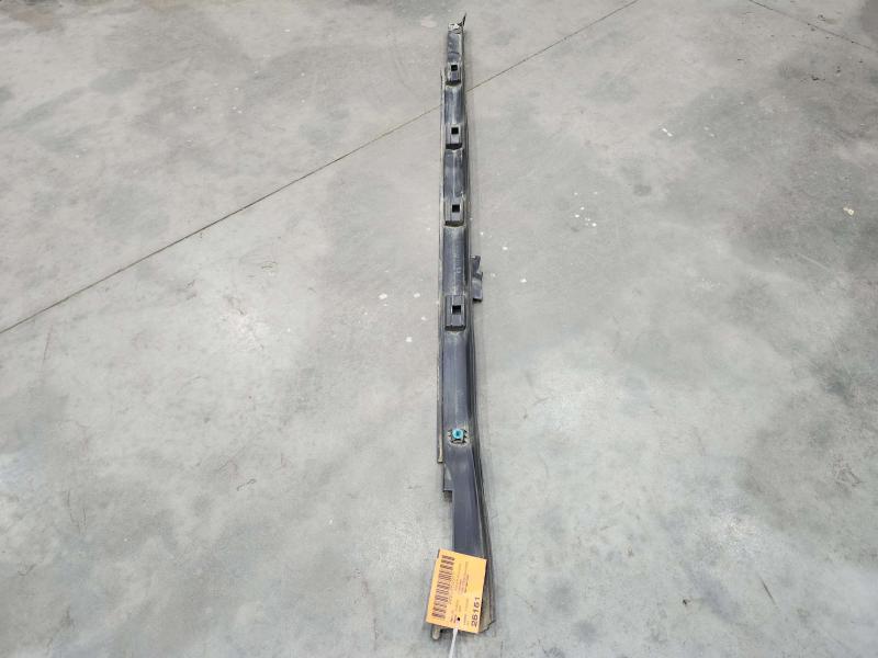 2020 Subaru Forester Rocker Moulding