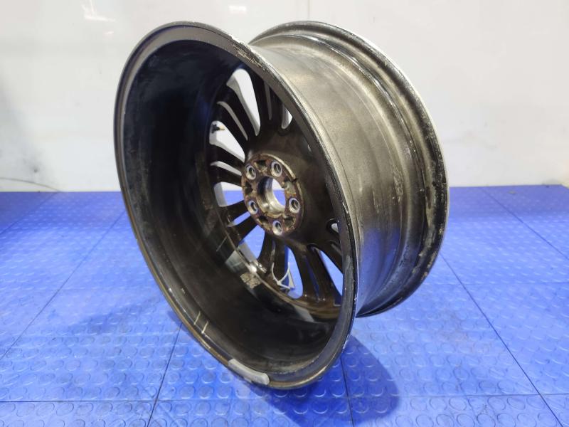 2013 Chrysler 300 Wheel