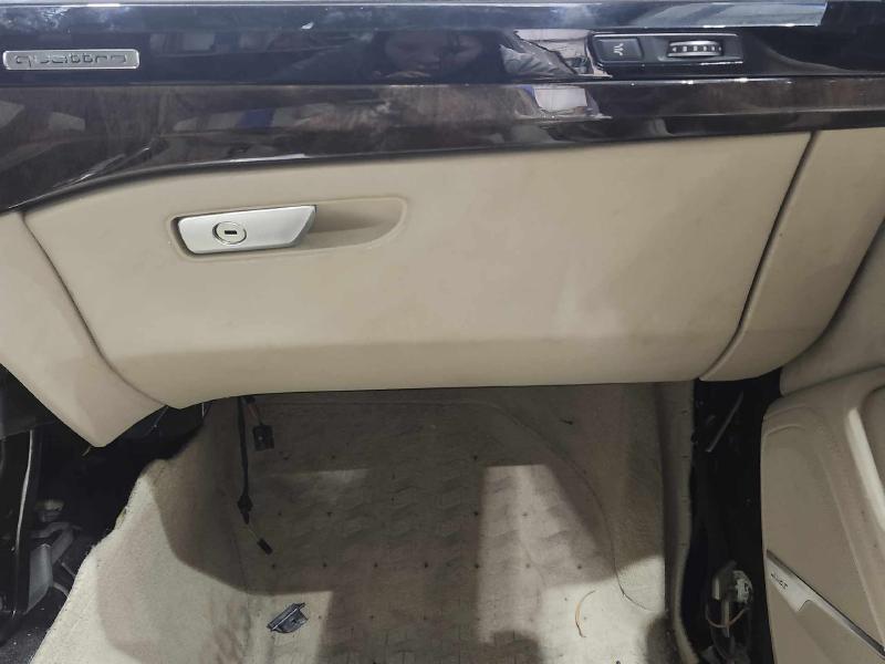 2017 Audi Q7 Glove Box Compartment Beige Leather Genuine OEM 4M1857035LCE2