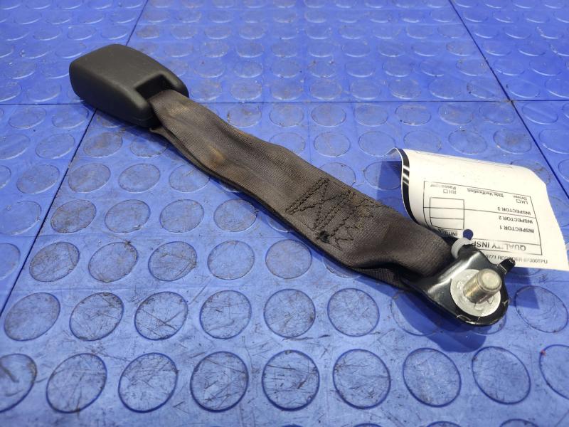 2011 Honda Pilot Rear Seat Belt