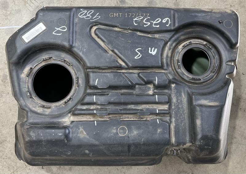 2010 - 2014 GMC Terrain Fuel Tank Gas Tank Assembly OEM 20824314