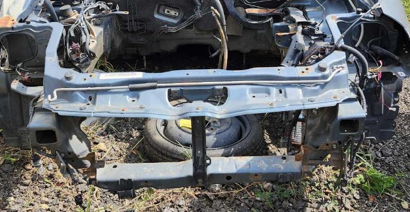 2000 Mitsubishi Eclipse Radiator Support