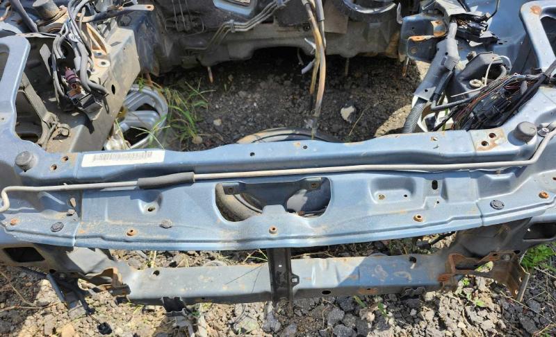 2000 Mitsubishi Eclipse Radiator Support