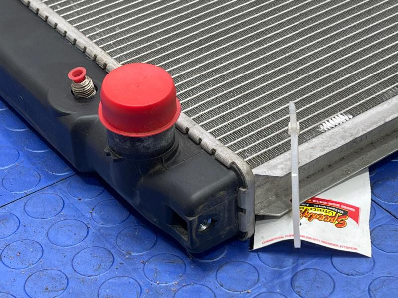 2004 Toyota Tundra Radiator