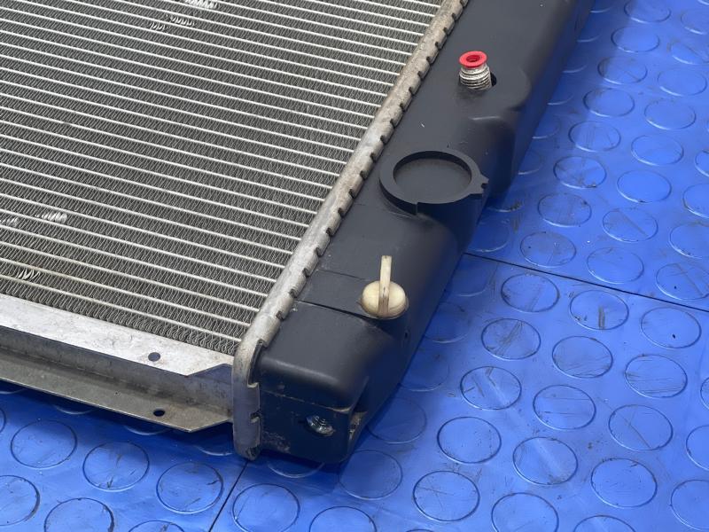 2004 Toyota Tundra Radiator