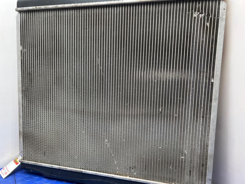 2004 Toyota Tundra Radiator