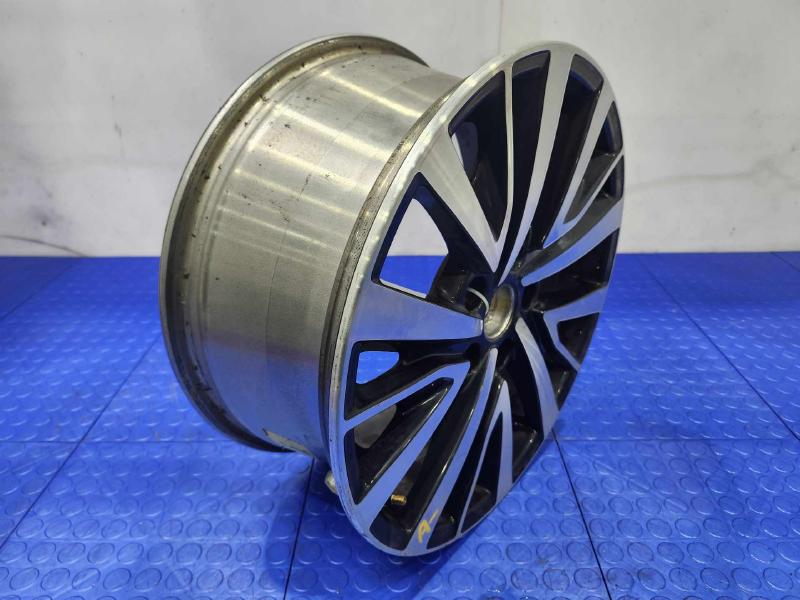 2018 Subaru Legacy Wheel