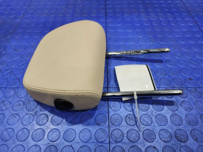 2017 BMW X1 Headrest