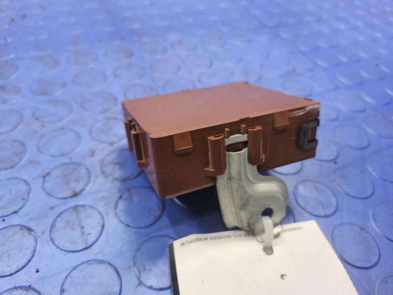 2004 Toyota Tacoma Chassis Brain Box