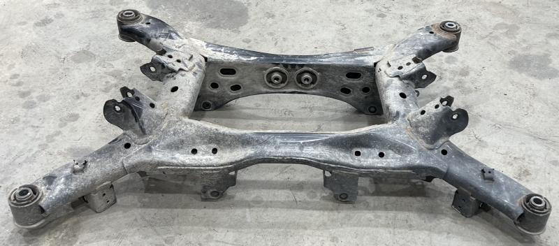2017 - 2023 Subaru Impreza Rear Crossmember Subframe OEM 20152FL01B