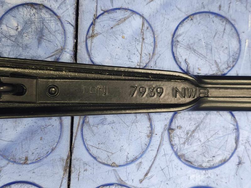 2012 Subaru Impreza Wiper Arm