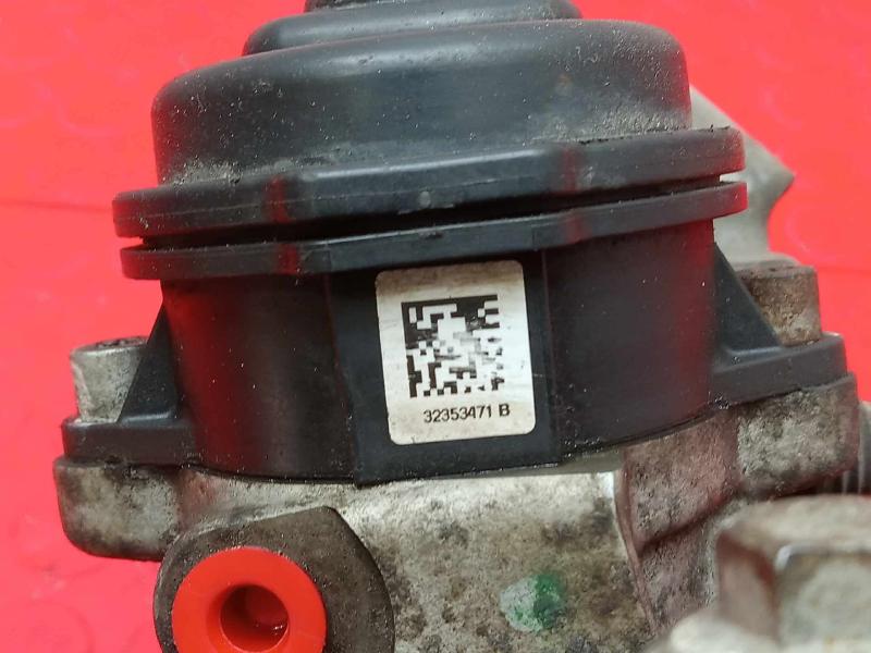 2016 Chrysler 200 Caliper