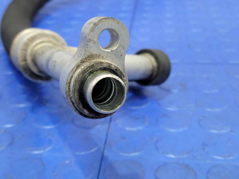 2013 Cadillac Escalade Air Conditioner Hose