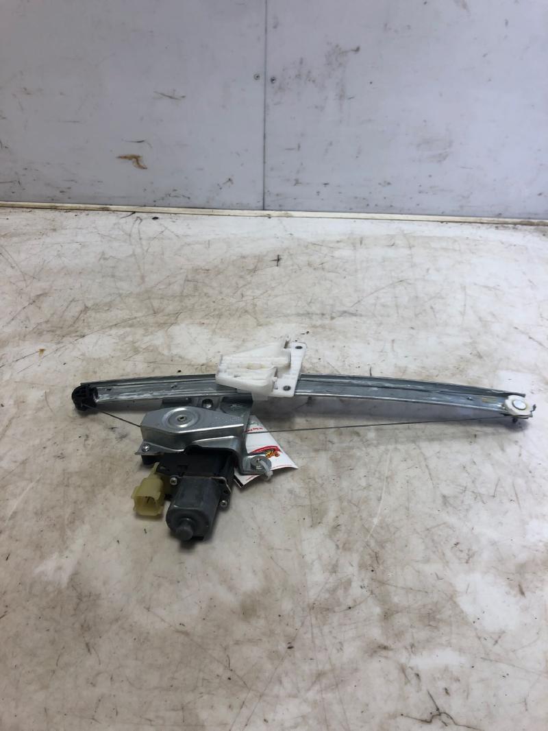 2014 Ford C-MAX Side/Rear/Cargo Regulator