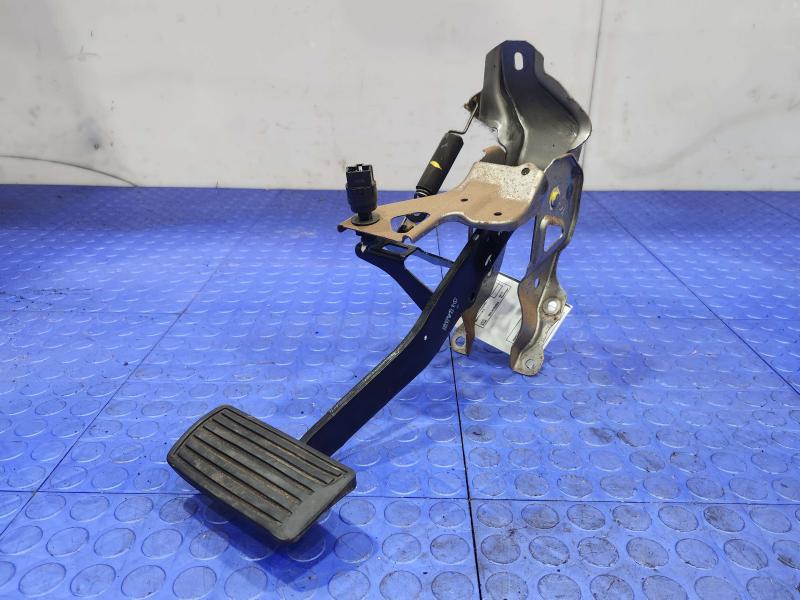 2011 Honda Pilot Brake Pedal