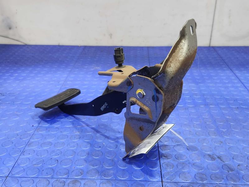 2011 Honda Pilot Brake Pedal
