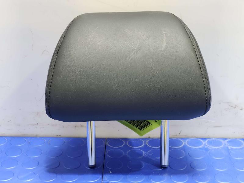 2015 Infiniti Q50 Headrest
