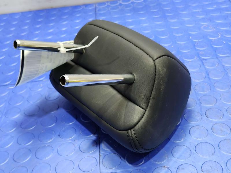 2015 Infiniti Q50 Headrest