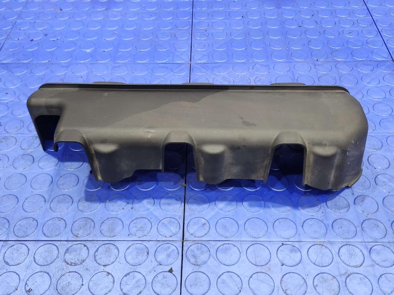 2014 Chevrolet Silverado 1500 Engine Cover