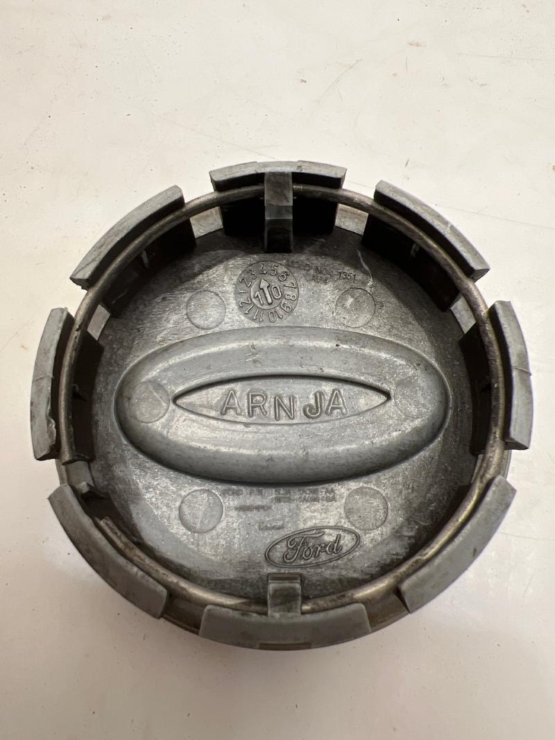 2014 Ford Explorer Center Cap