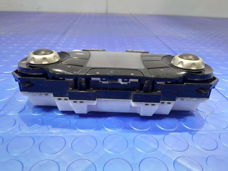 2011-2014 Nissan Juke Automatic Temperature Climate Controls OEM 248451KM3B