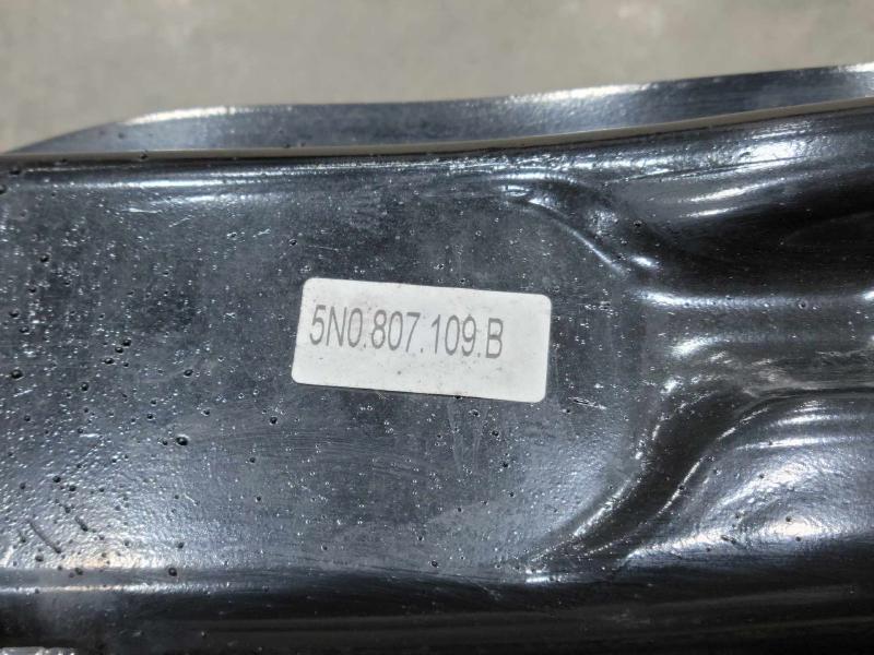 2009 Volkswagen Tiguan Front Bumper Reinforcement