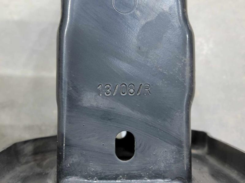 2009 Volkswagen Tiguan Front Bumper Reinforcement