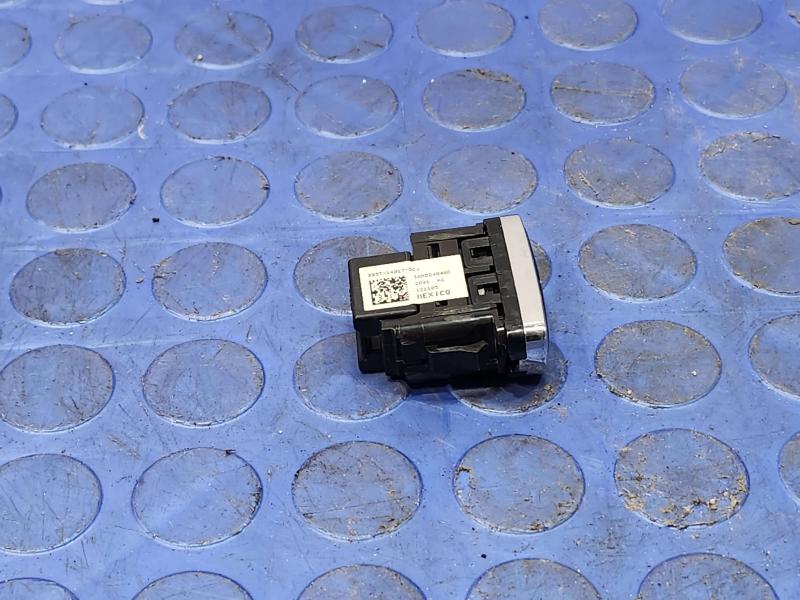 2021 Ford Explorer Door Switch Front