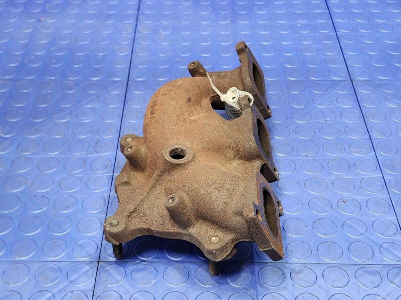 2011 Mazda CX-9 Exhaust Manifold