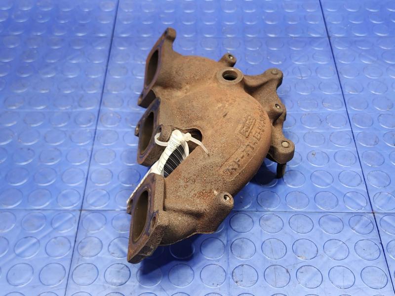 2011 Mazda CX-9 Exhaust Manifold