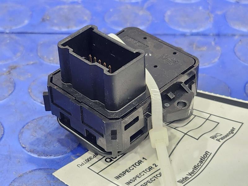 2011 Honda Pilot Door Switch Front