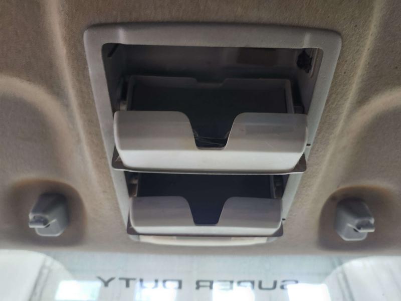 2012 Ford F-250 Super Duty Front Console