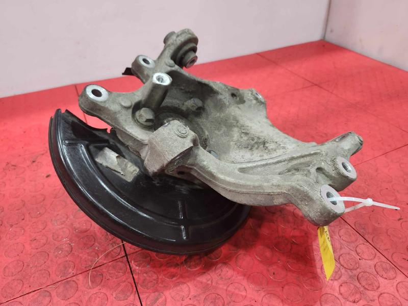2013 Chevrolet Malibu Rear Knuckle/Stub Axle