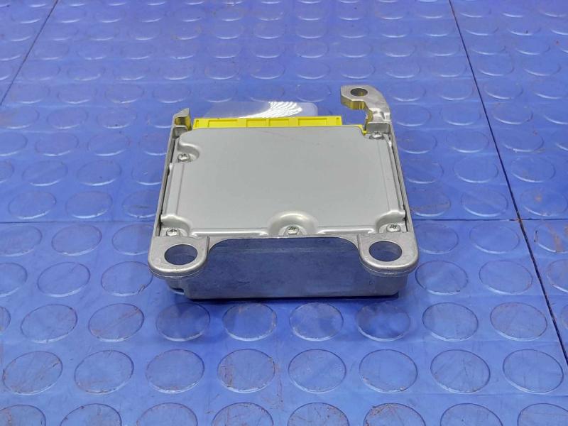2014-2015 Toyota RAV4 SRS Restraint Control Module Genuine OEM 8917042670