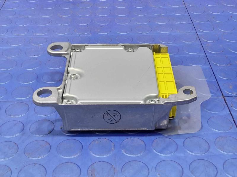 2014-2015 Toyota RAV4 SRS Restraint Control Module Genuine OEM 8917042670