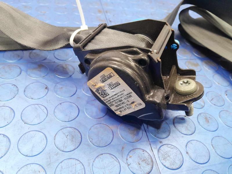 2013 Ford Fusion Rear Seat Belt